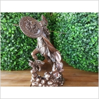 ATENA RZUCAJ�CA OSZCZEPEM Z SOW� VERONESE (WU76978A4)