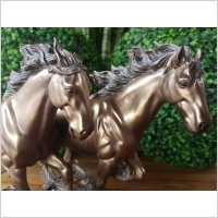WYJ�TKOWA RZE�BA - KONIE W GALOPIE- VERONESE (WU75251A4)