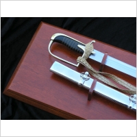 Szabla polska oficerska wz1921 z pochw� g�adka na tablo G.Borowski - rozbieralna